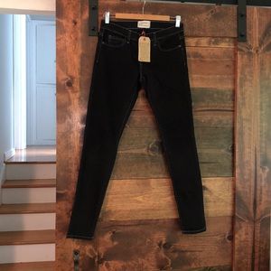 Current/Elliott OD Black Ankle Skinny Jean 28